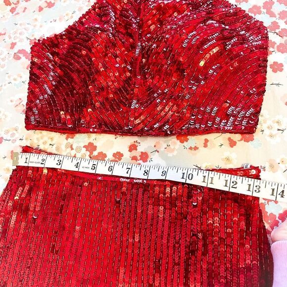 Sherri Hill Red Sequins 2-Piece Crop Top Skirt Gown Dress Slit Size 4 - 51662 - Picture 10 of 16